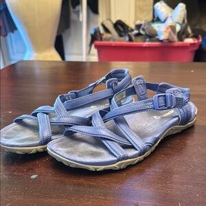 Merrell periwinkle blue women’s sandals size 8